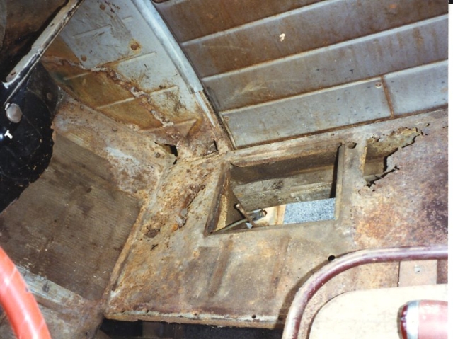 04RtFtFloorboard The right and left floorboard was rotted away.  The cab had dropped down below the frame (about 2